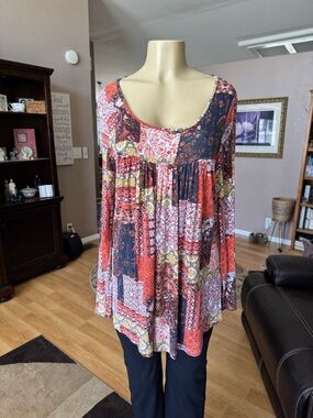 Boutique boho patchwork long sleeve scoop neck blouse-size L